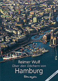 Über den Dächern von Hamburg